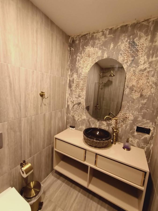 اسطنبول Hola Suites Hotel المظهر الخارجي الصورة