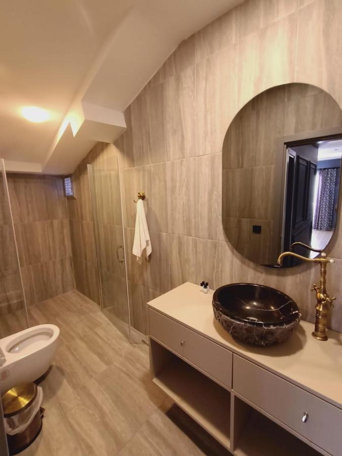 اسطنبول Hola Suites Hotel المظهر الخارجي الصورة